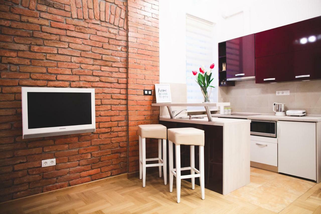 Clyra Apartment City Centar ซาเกร็บ ภายนอก รูปภาพ