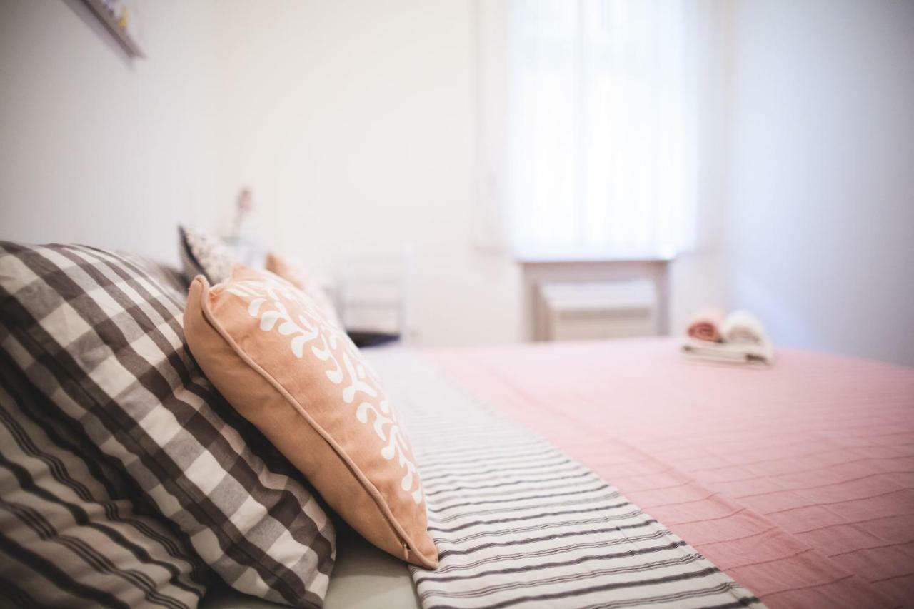 Clyra Apartment City Centar ซาเกร็บ ภายนอก รูปภาพ